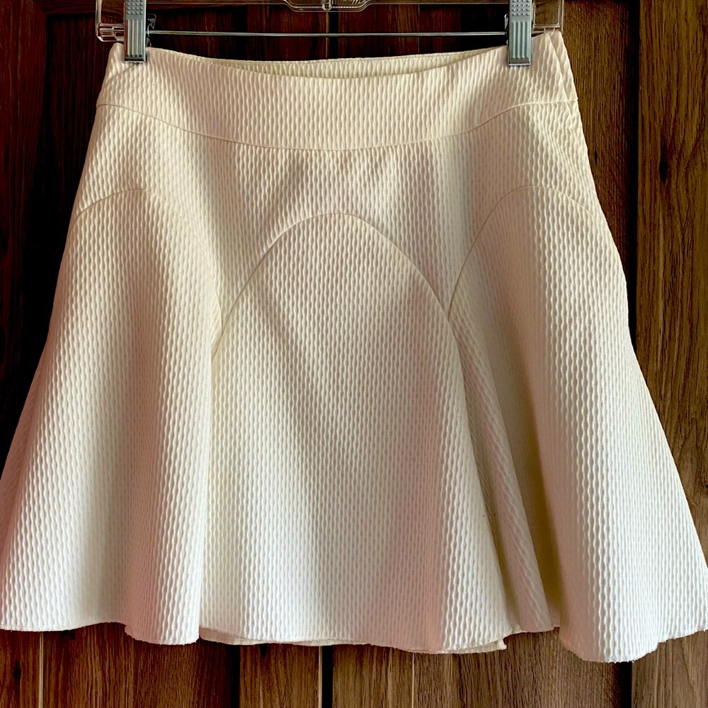 H&M DIVIDED white skirt